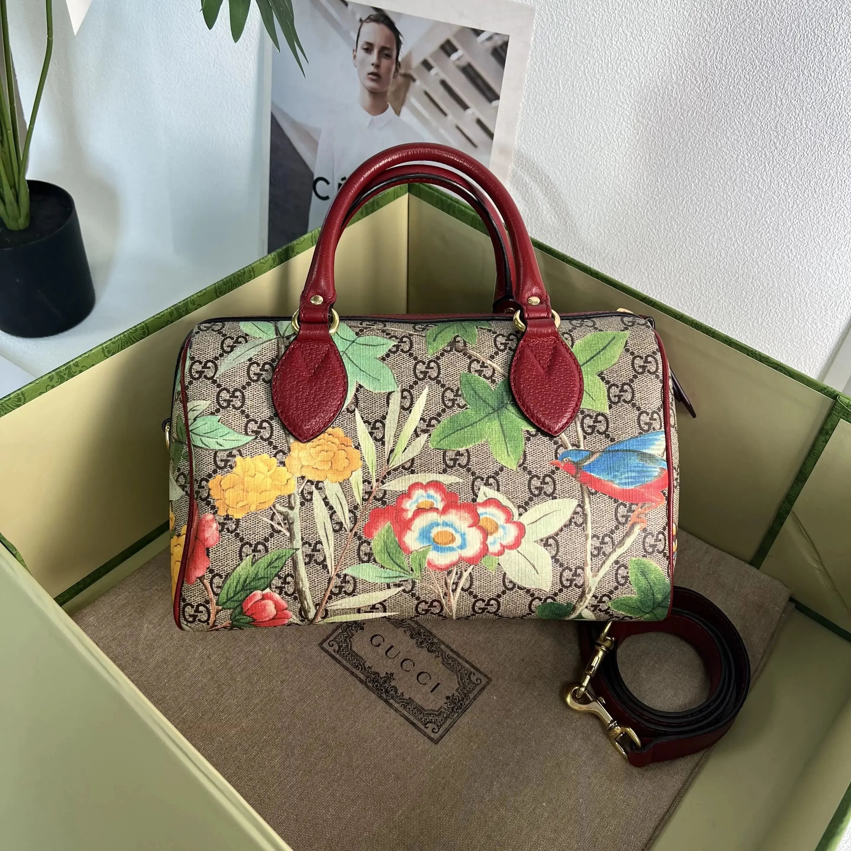 Pre-owned GUCCI Boston vintage red multi color bag 0722KI/C8351529576
