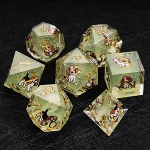 Emerald Glitter Canine Resin Dice Set Dog-Themed Sticker Design Durable Resin Dice with Sparkling Finish for Board Games Role-Playing and Other Gaming Activities