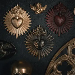 Vintage Gothic Heart Design Wall Hanging, 1 Count Creative Wall Decor, Wall Hanging Decor for Home Living Room Bedroom, Poster, Heart Shaped Decor