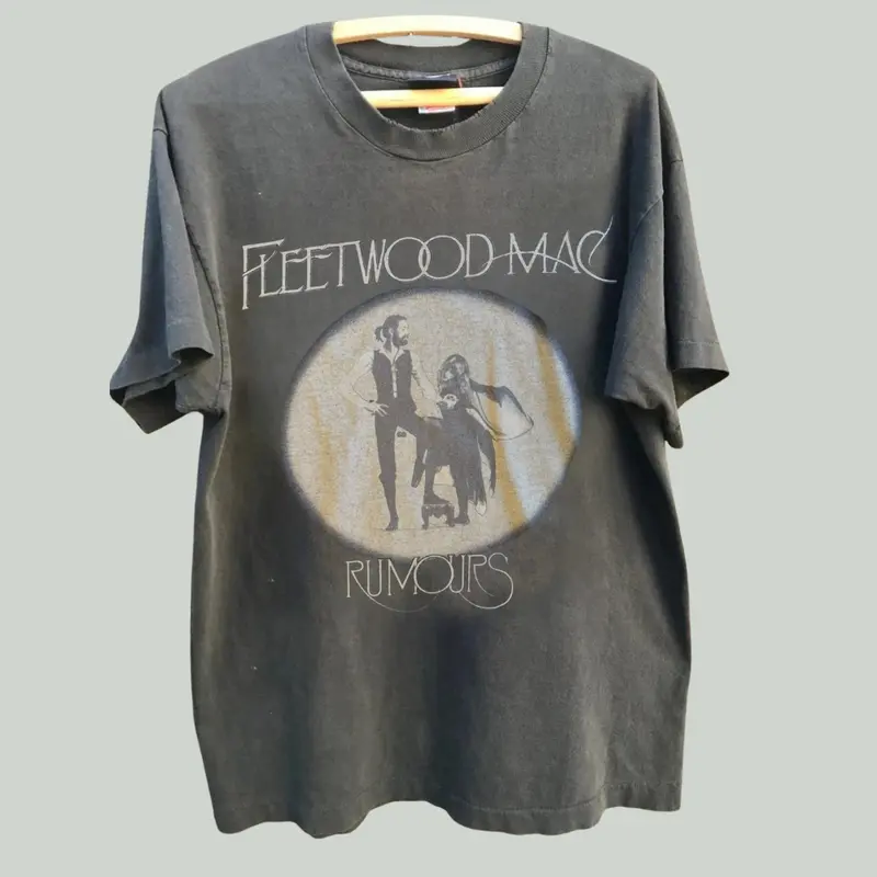 Vintage 90s Fleetwood Mac Rumors Reunion Tour Short Sleeve T-shirt, Classic Rock Band, Retro Music Lover Gift, Rumours Album T-shirt, Y2K Oversized Graphic Tee