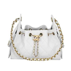 Pre-owned CHANEL Caviar Shoulder Bags Quilted 25 Hobo Mini White