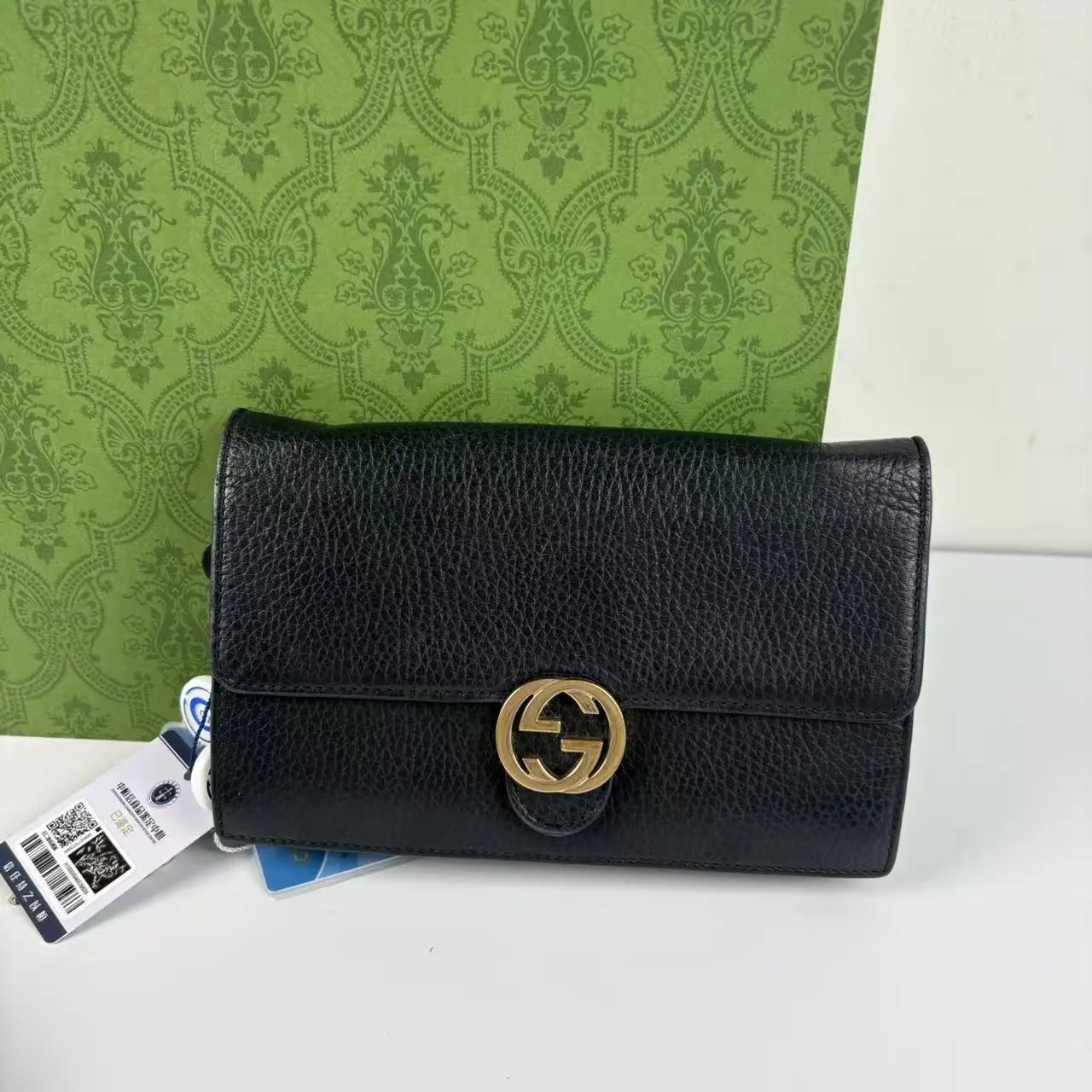 Pre-owned GUCCI Interlocking G Leather Crossbody Bag Chain Strap, Flap, Cross Body Purse (Pre Loved Luggage & Bags Category)