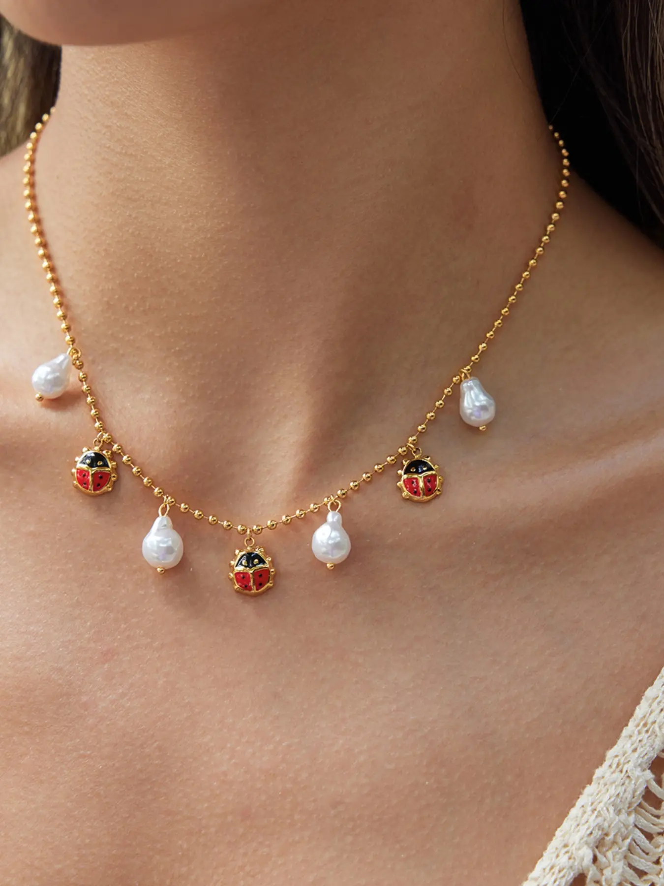 Ladies Necklace Oil Dripping Ladybug Pearl Pendant Stainless Steel 18k Gold Plated Waterproof And Anti Allergy Classic Style Sweet And Fun Jewelry Gift