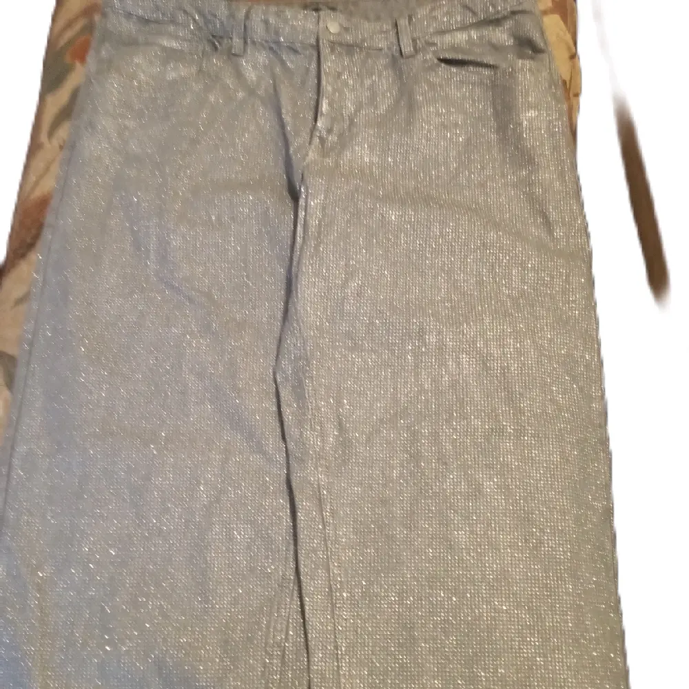Silver Grey & Glitter Denim Fashion Jeans for Women - Stylish & Comfortable High-Quality Material