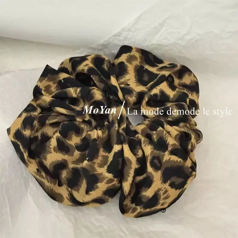 DWY Decorative Hair Headbands for Women, Make-Up Sponge Hairband