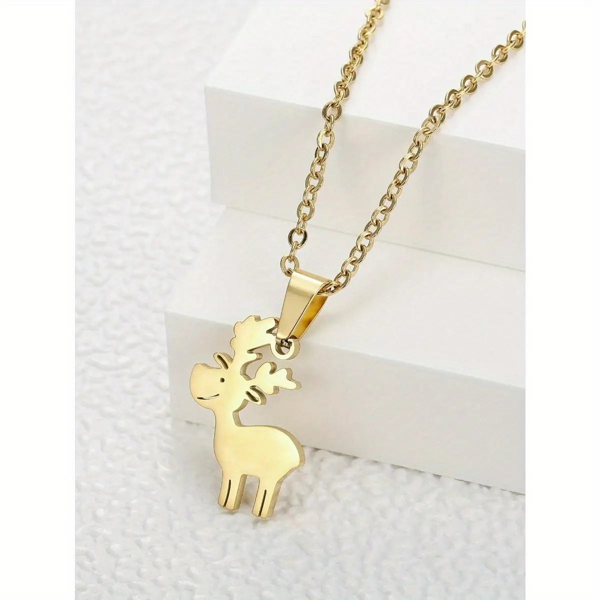 Women's Stainless Steel Animal Charm Necklace - Deer Shape Pendant, Minimalist Chain, Durable Colorfast Design, Elegant Female Costume Jewelry, Ideal Christmas Gift, One-Piece