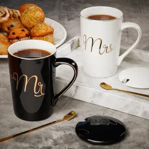 HomeWetBar Mr & Mrs Ceramic Coffee Mugs Set with Lids - 14 oz Mugs - Elegant His and Hers Mugs with Gold Accents, Perfect Wedding Set for Couples, Romantic Design, Premium Quality, 6-Piece Set