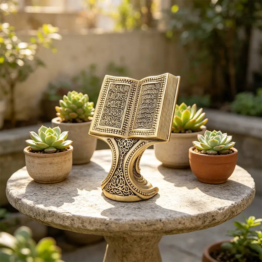 1Pcs Resin Quran Book Figurine, Antique Gold Islamic Holy Book Statue, Arabic Calligraphy Decorative Sculpture, Muslim Home Tabletop Ornament, Religious Decorations, Ideal for Ramadan, Eid, Religious Holiday & Housewarming Gift