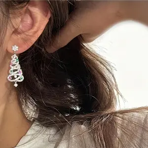 A pair of tree-shaped earrings, women's dangle earrings, Christmas tree earrings, decorative gift for her, back-to-school season, Valentine's Day