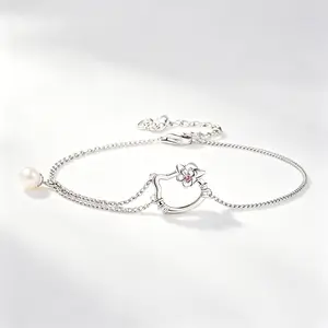SANRIO Hello Kitty Bracelet – Iconic Kawaii Character Charm Bracelet, Cute Everyday Jewelry for Women, Girls and Sanrio Fans