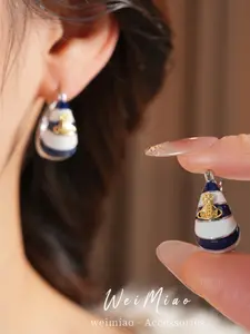 Vintage Saturn Earrings, Water Drop Shape Ear Cuffs, Elegant High-End Jewelry, Lightweight Luxury Accessories, Retro Style Ear Rings