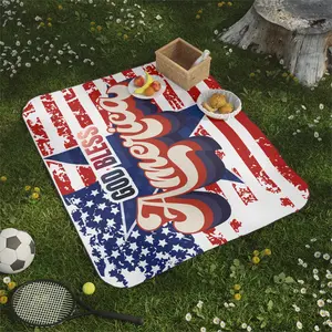 God Bless America Foldable Water-Safe Picnic Blanket - Retro Patriotic Flag Design for 4th of July Camping, Hiking Outdoor Activities, Water-Safe Picnic Blankets, Foldable Picnic Blankets