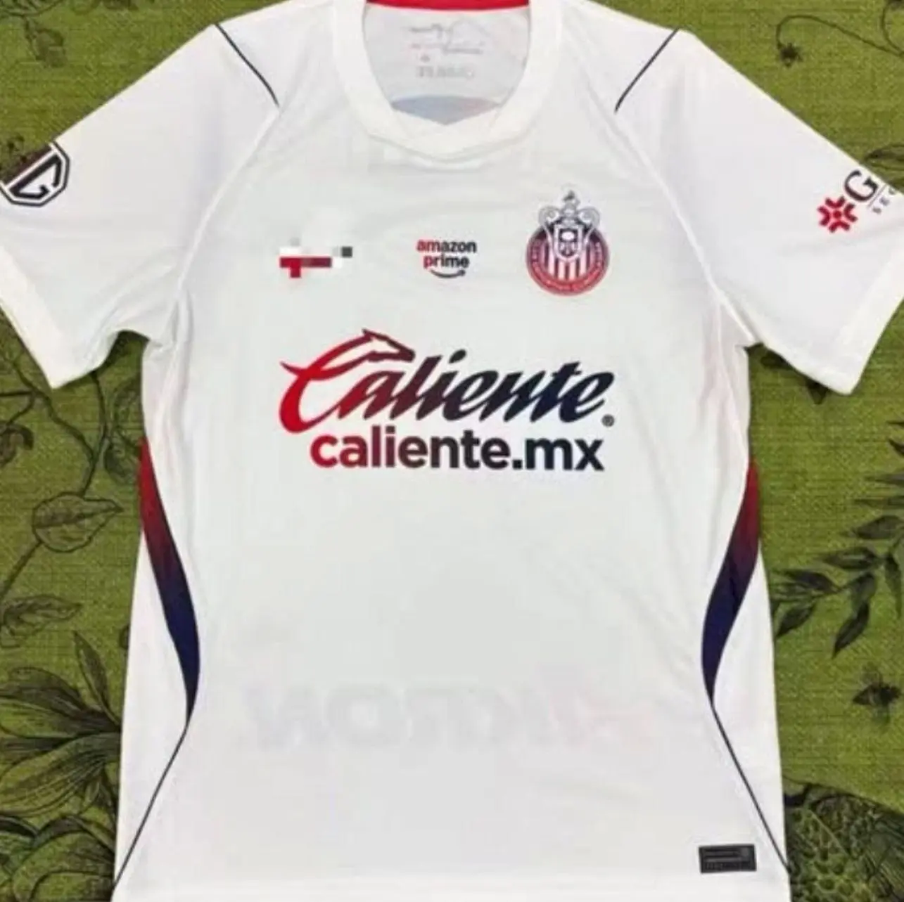 White Chivas Away Soccer Jersey 26-27, Soccer Activewear Quick-Dry Short Sleeve Football Shirt, Breathable Game Day Sports Top, Liga MX Fan Gear