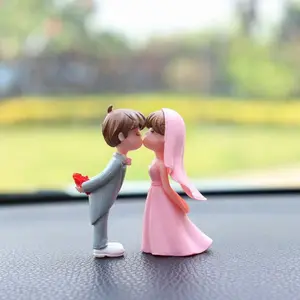 Cartoon Couple Design Car Decoration, 1 Pair Multipurpose Car Center Console Ornament, Universal Car Interior Decoration Accessories, Wedding Car Decoration, Car Interior Accessory
