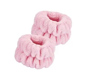 Coral Fleece Face Wash Wristbands 2pcs Set Delicate Elastic Material Skin Friendly Pink Color Microfiber Wrist Wash Band Set for Skincare Routine