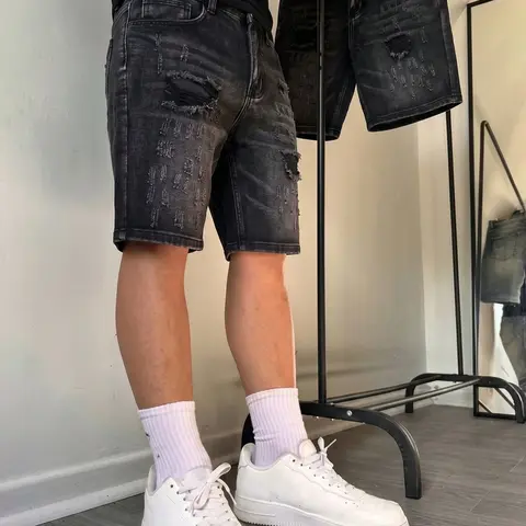 Men's Ripped Denim Shorts, Vintage Distressed Style, Summer Light Wash Classic Casual Streetwear Knee-Length Shorts, Loose-Fitting Plain Jeans for Everyday Wear