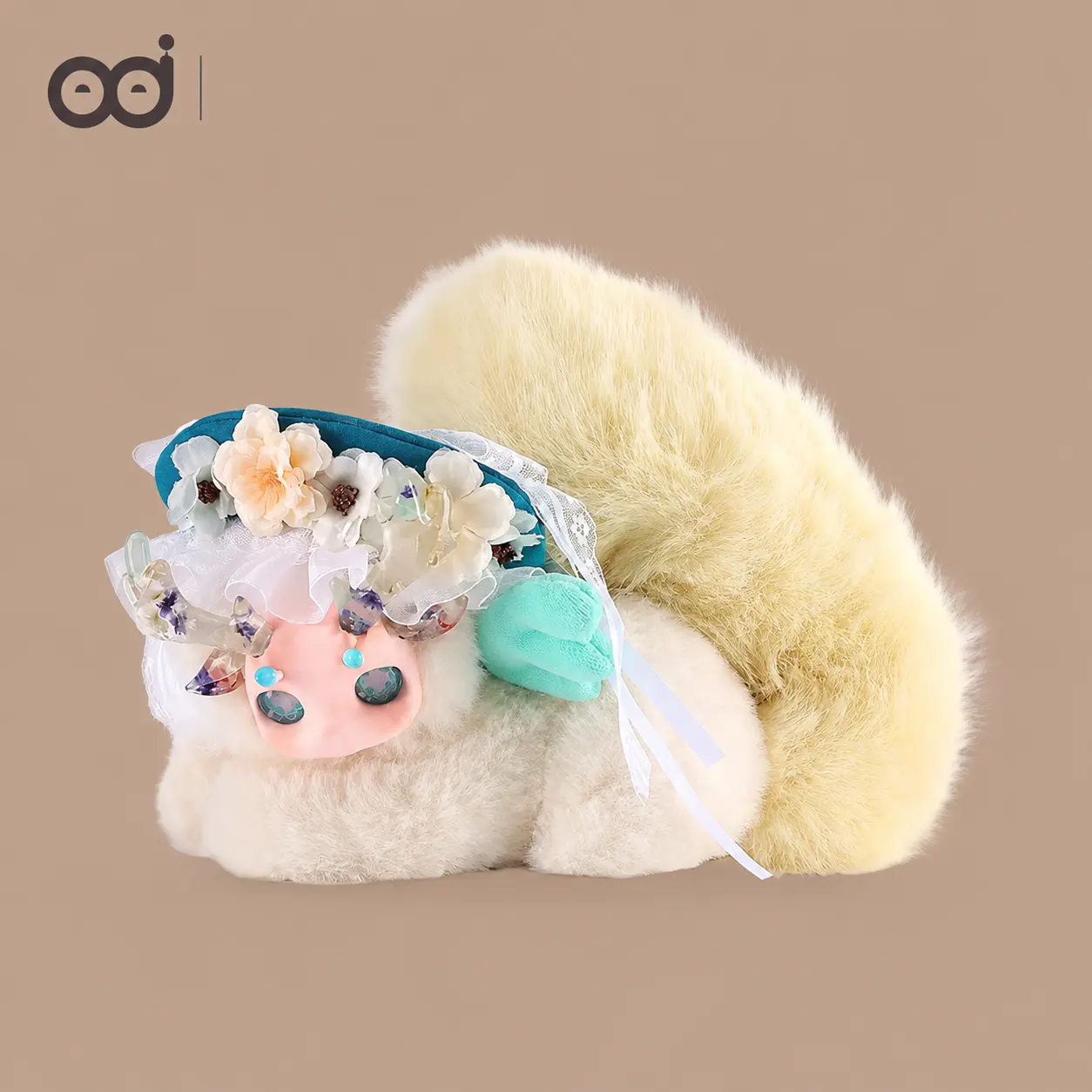 GULULU One Deer Brings Flowers Series Plush Blind Box - Kawaii Deer Collectible Figurine with Vinyl Face, Soft Plush Body, Real Flower-Filled Antlers, Collectible Gift, Room Decor Surprise Pack