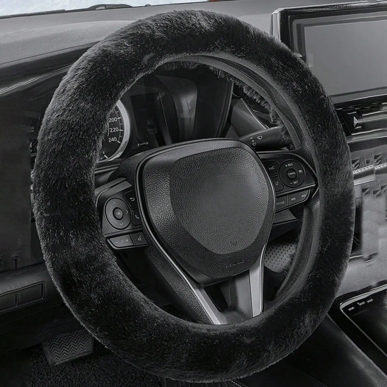 Winter Warm Plush Car Interior Steering Wheel Cover, Comfortable Non-Slip Design, No Inner Ring, Ideal for Cold Weather Driving, Car Accessories