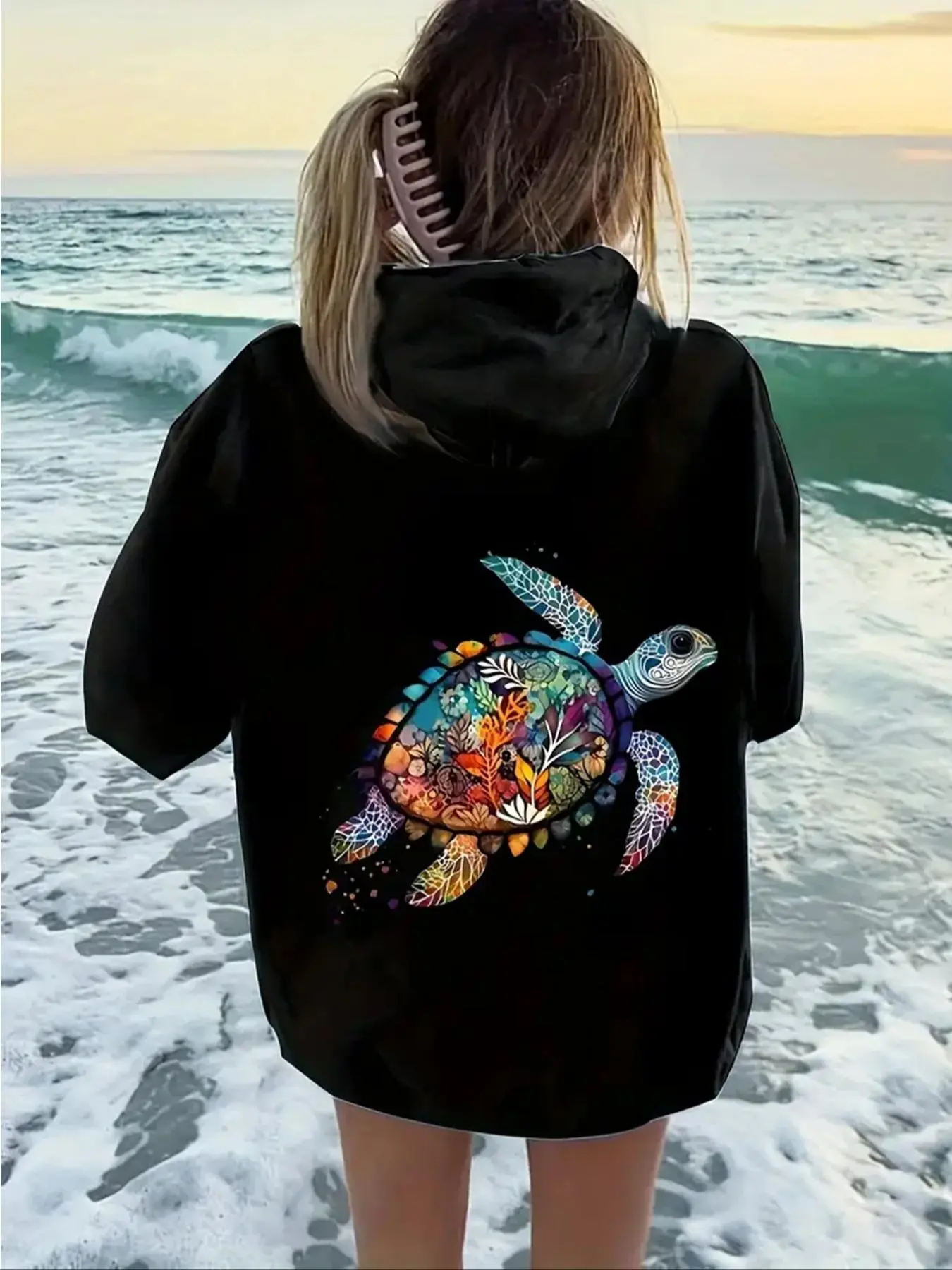 【Plus Size】 Turtle Print Drop Shoulder Hoodie, Fashion Casual Drawstring Pocket Hooded Sweatshirt for Daily Holiday Outdoor Wear, Women Clothing for Fall & Winter