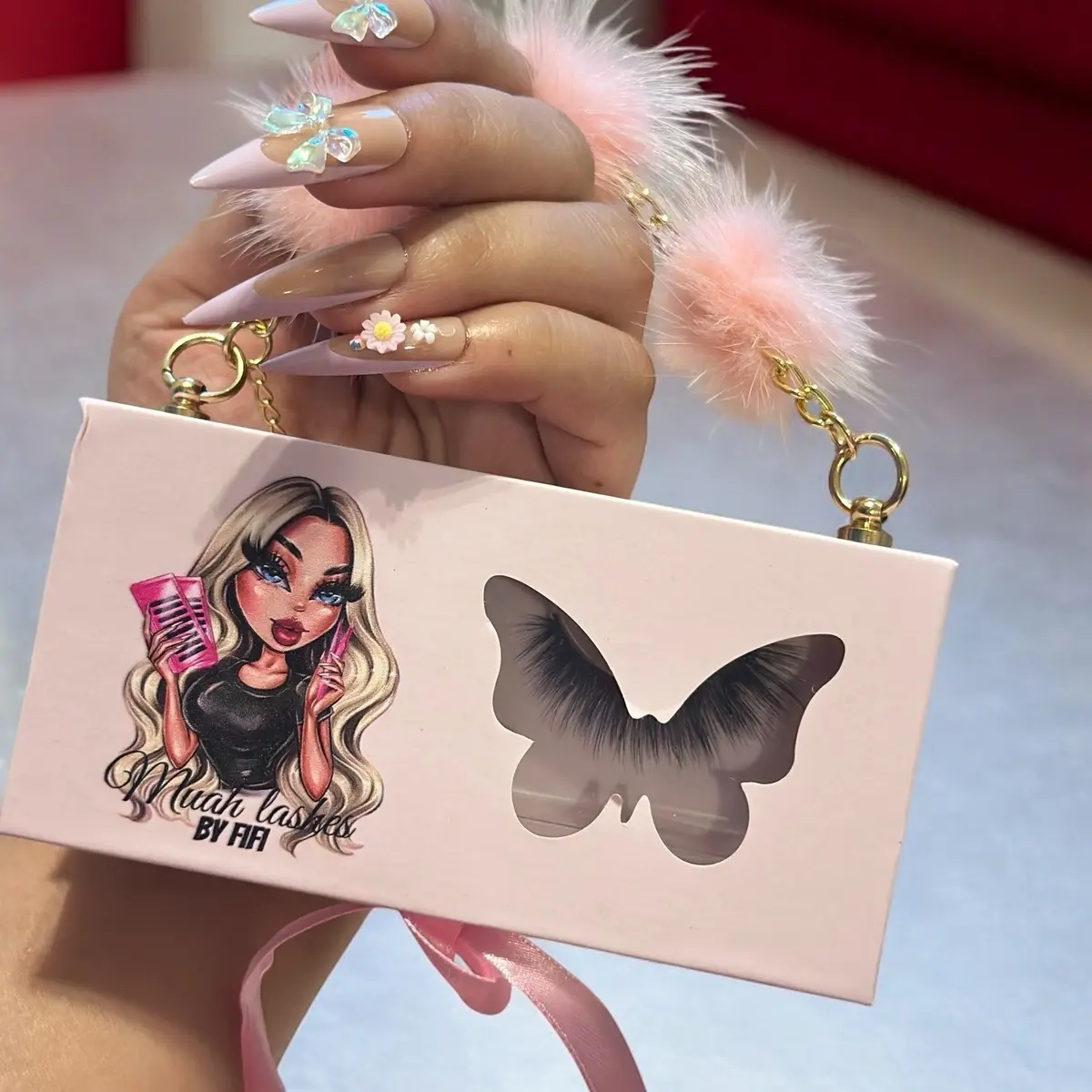 Faux 3D Eyelashes with Pink Butterfly Box by fifi  Muah Cosmetics Lightweight Lash Extensions