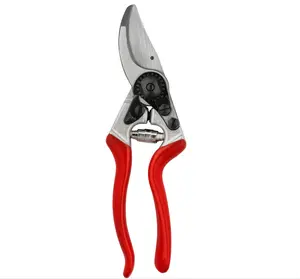Felco 8 – Professional pruning shears with ergonomic design, help you prune trees easily and precisely!