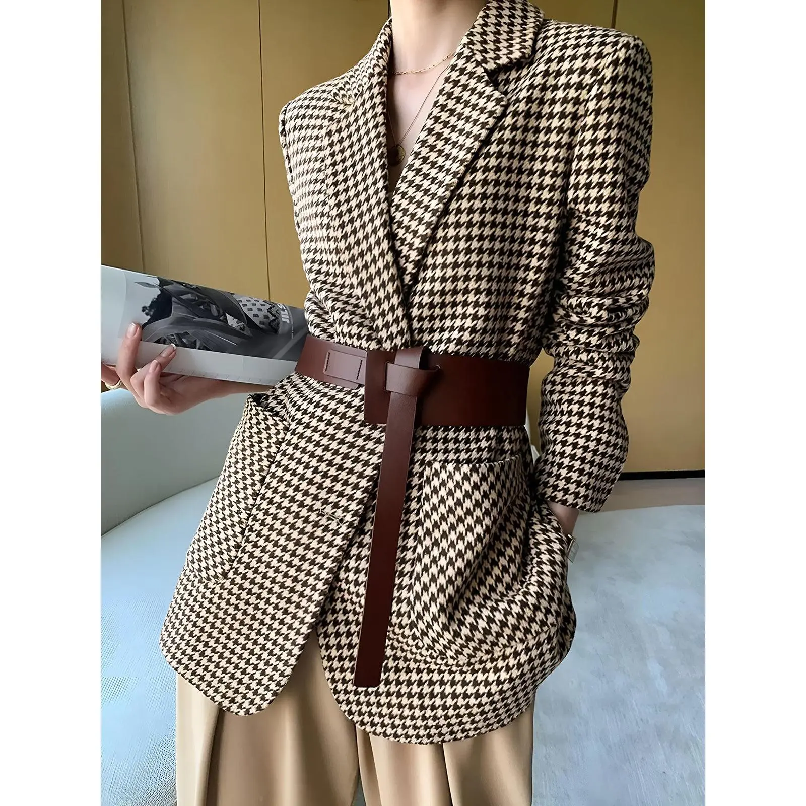 Houndstooth Split Blazer With Belt