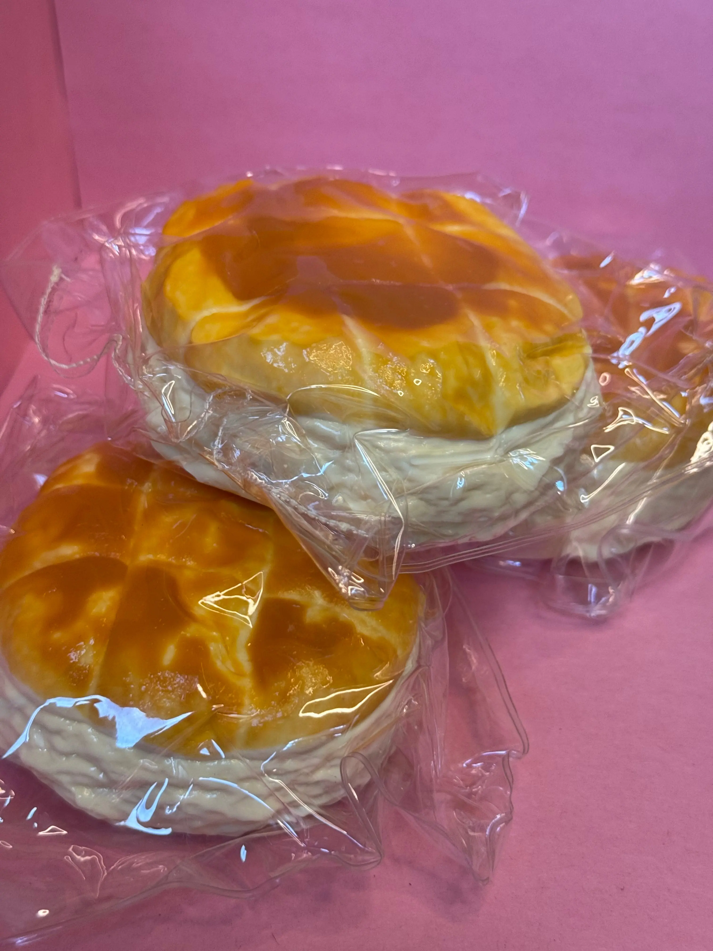 Pineapple Cream Bun Silicone Stress Relief Gadget - Thick Texture Taba, Sticky Squeeze Toy, Hand Fidget, Sensory Stress Reliever, Anxiety Relief Product, Decompression Squeeze Toy