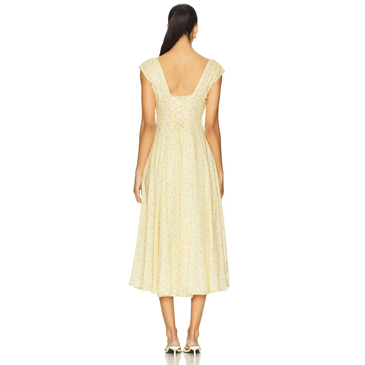 GUIZIO Leila Dress in Honey Butter Print - TikTok Shop GUIZIO Leila Dress in Honey Butter Print - TikTok Shop