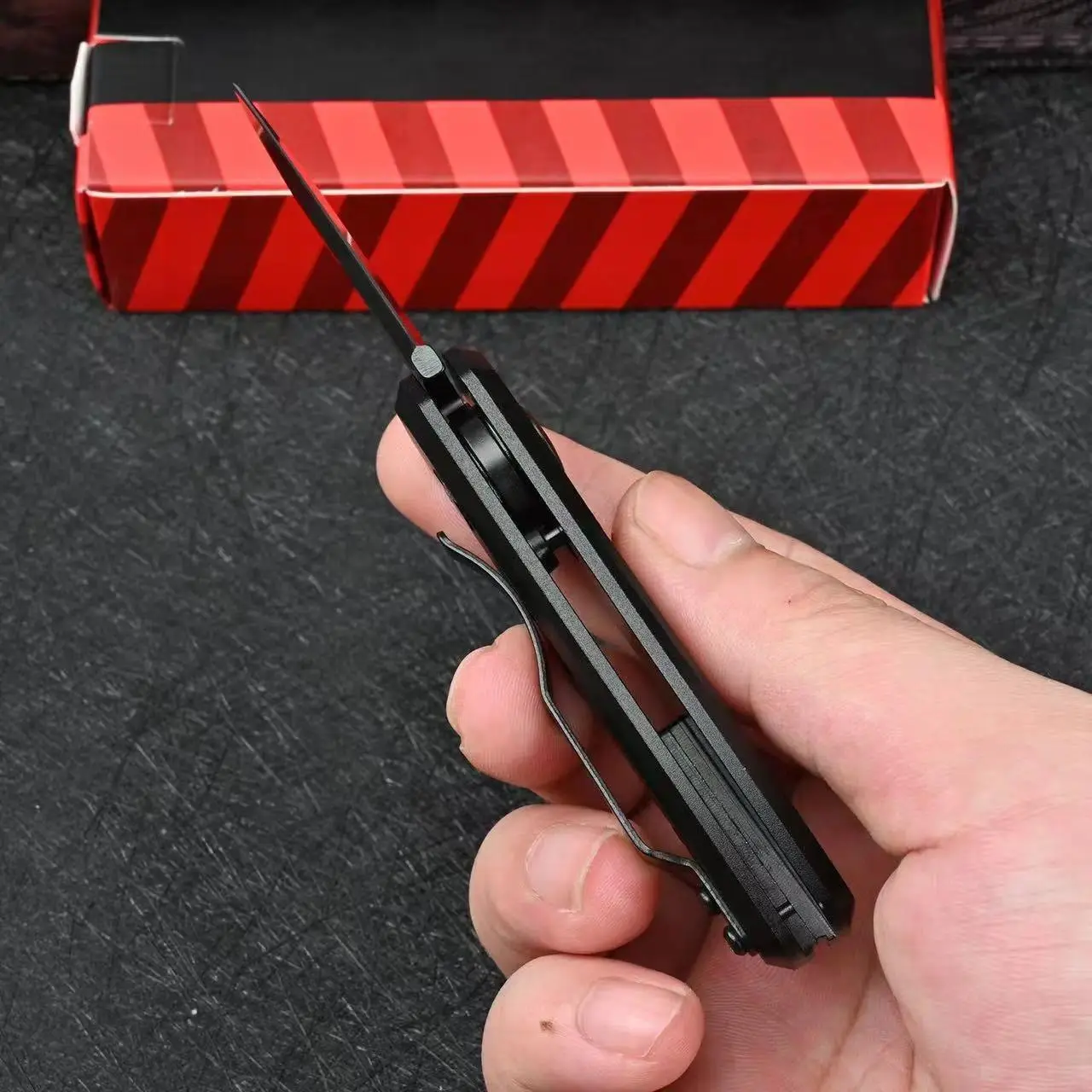Compact Folding Knife with Aluminum Alloy Handle, Lightweight 40g High Hardness Flat Blade - Well-Designed EDC Tool for Camping, Male Gift, Well Designed Blades Survival Supplies, Edc Tools