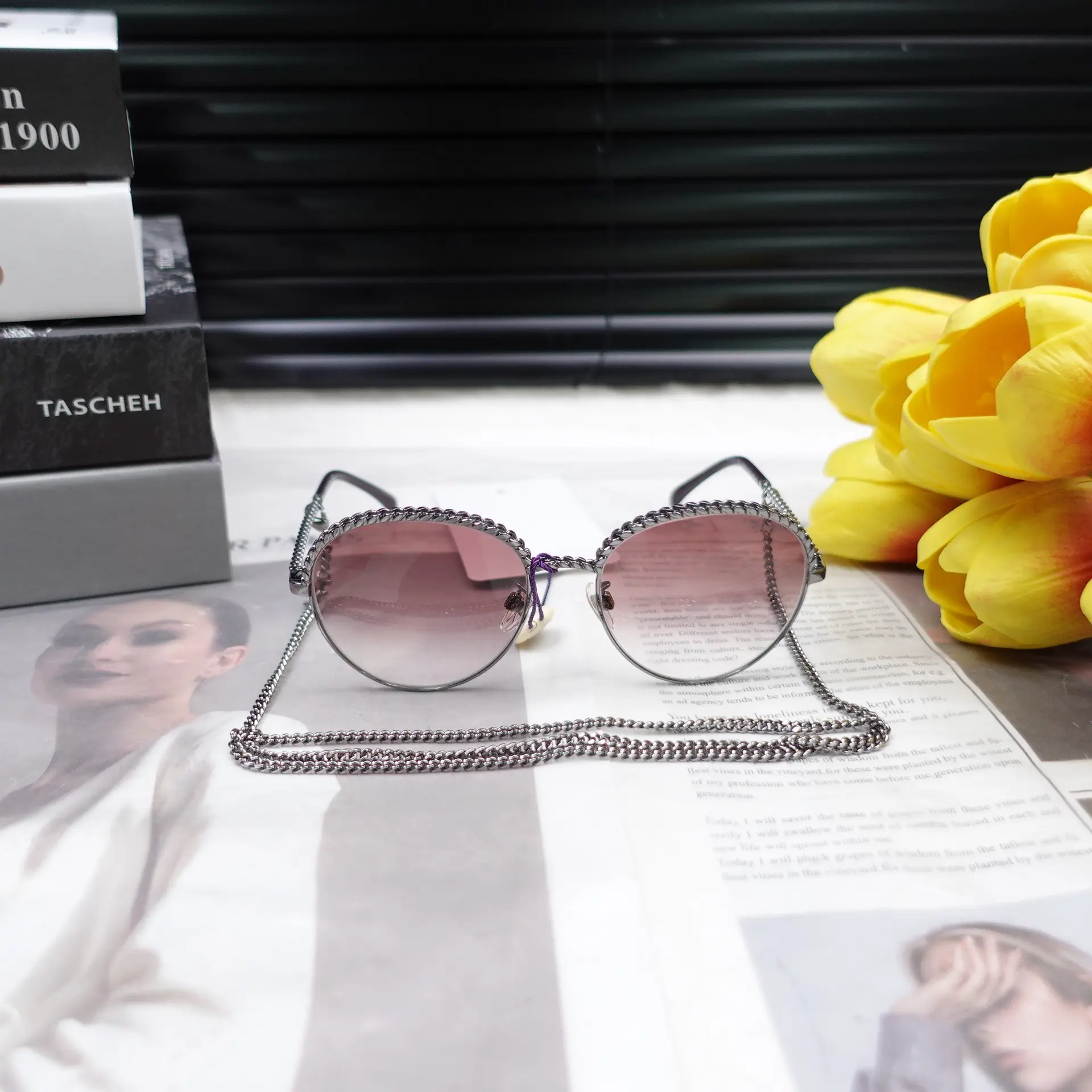 Pre-owned Chanel Silver Metal Sunglasses T10284415