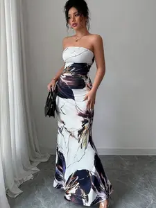 Women Floral Print Fitted Dress With Bandeau