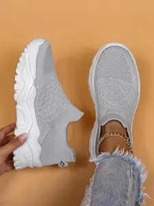 Women's Fashionable Plain Color Low Top Sneakers, Casual Comfortable Breathable Sports Running Shoes, All-match Round Toe Slip on Athletic Running Shoes  for Daily Wear, Knitted Running Shoes