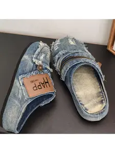 Summer New Hole Design Trendy Men's Shoes, Versatile Sports Slippers for Daily Use, Retro Style Denim Sandals with Toe Caps, Comfortable Half Slippers