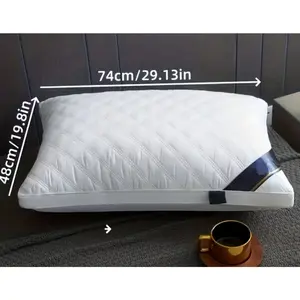 Classic three-line grid comfortable anti-collapse sleeping pillow, suitable for side sleeping and back sleeping. Soft, lightweight and machine-washable bed pillow, fits the neck with soft resilience. Breathable pillow, soft pillow.