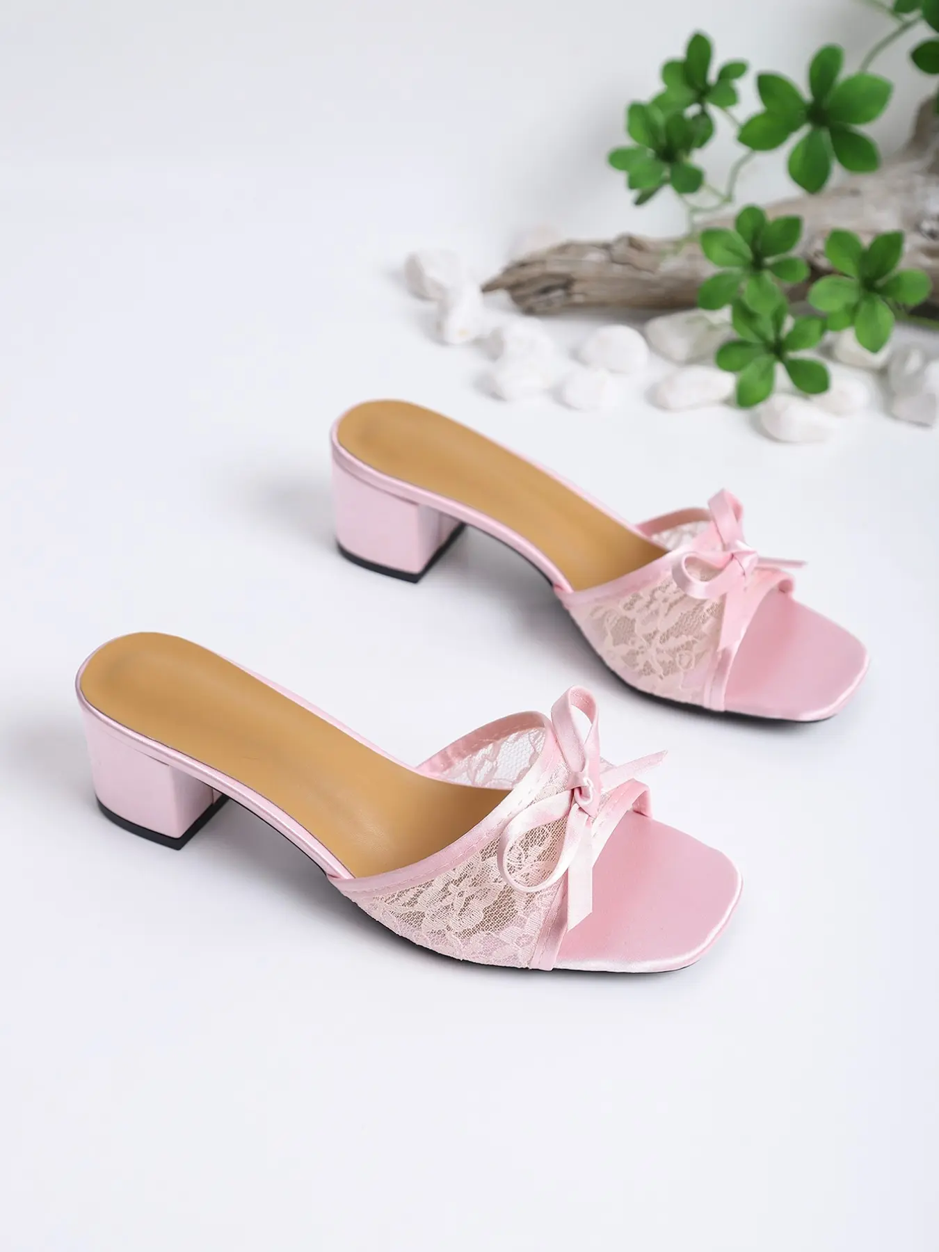 Lace Butterfly Heel Sandals for Women, Chic Summer Footwear, Summer Square Toe Casual Shoes, Medium Width Tpu Sole, Perfect for Dates and Commuting, Fashionable Heeled Sandals