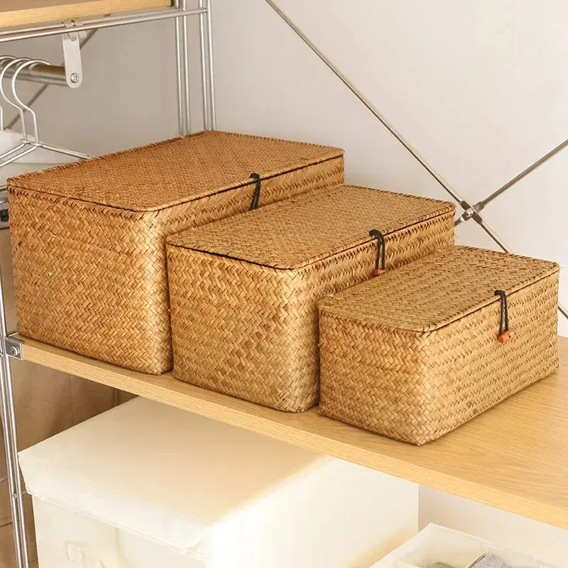 Woven Storage Basket with Lid Rectangular Seagrass Vintage Basket Handmade Wicker Baskets Clothes Books Organizer Living Room Decoration Gift Box