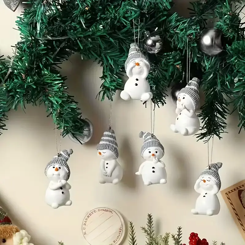 2D flat design, 6-piece set of cute snowman ornaments, durable and not easily damaged, suitable for decorating Christmas trees and wreaths, home party Christmas decorations.