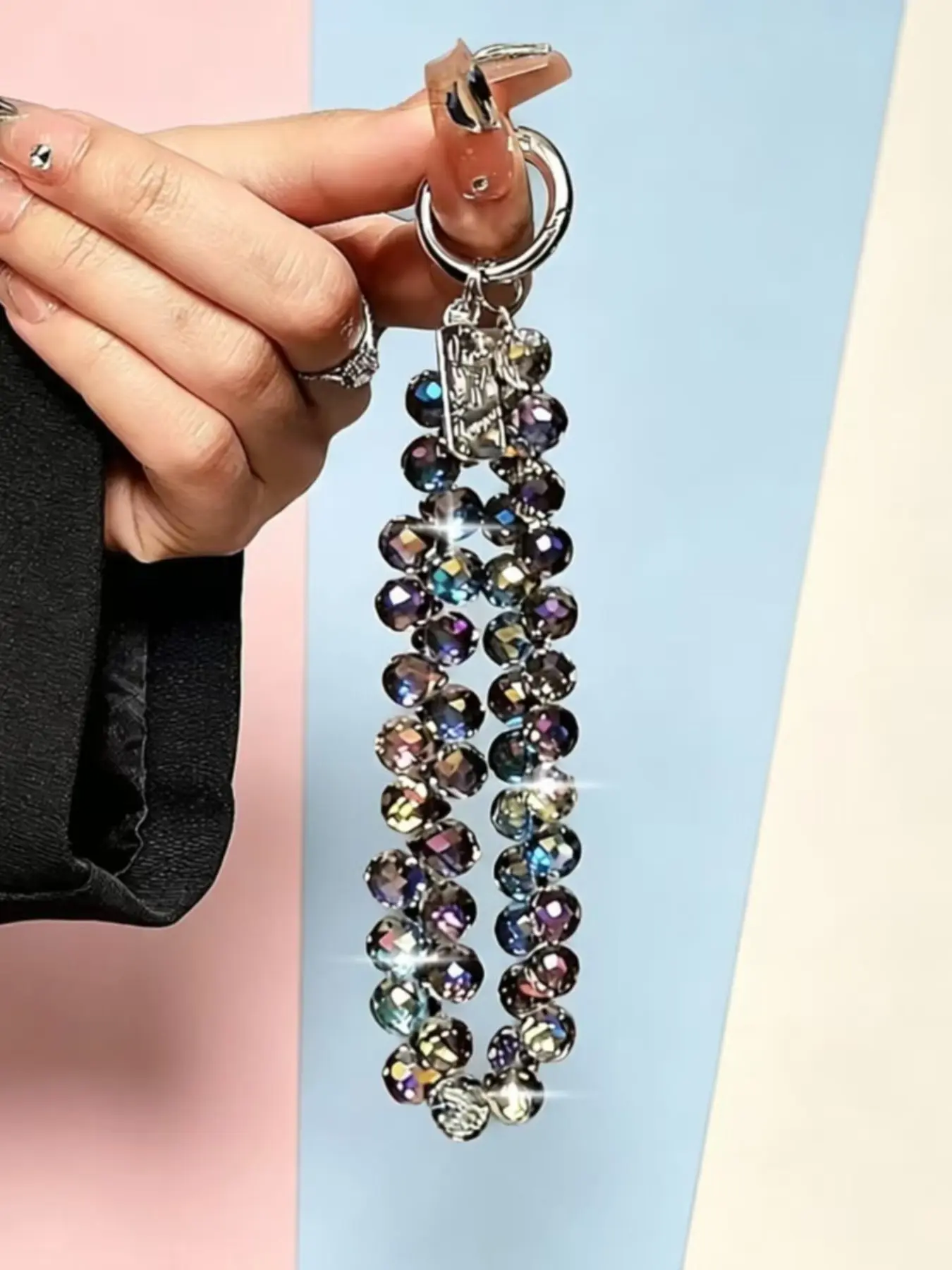 Luxury Crystal Bead Handbag Chain Keychain, Elegant Short Strap Key Holder, High-End Fashion Accessory, Trendy Jewelry Gift Idea, Sparkling Keychain, Stylish Keyring, Beaded Keychain