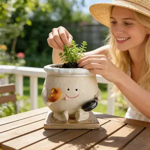 Cartoon Chef Smiley Face Shaped Rustic Flower Pot, Garden Pot - Eco-friendly Resin Hand-painted, Desktop/Window Sill Succulent Potted Plant, Creative Storage, Office/Home Decor Gift