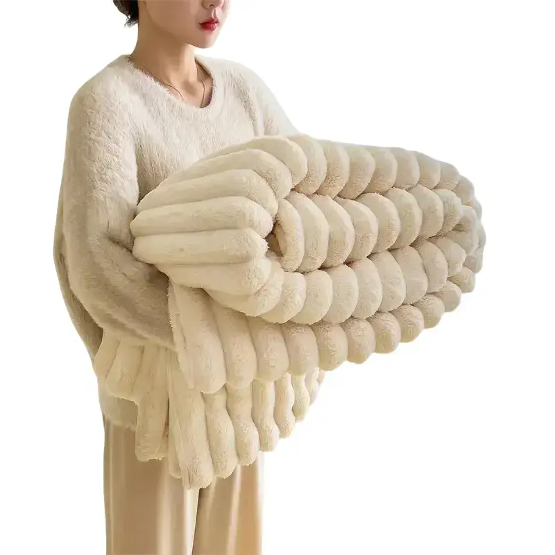 Fleece Throw Blanket for Couch - 300GSM Soft & Warm Fluffy Cream White Blanket, Decorative and Giftable Striped Blankets for Women, Men, Warmth,Christmas Gifts For GF, Lightweight Cozy Blanket