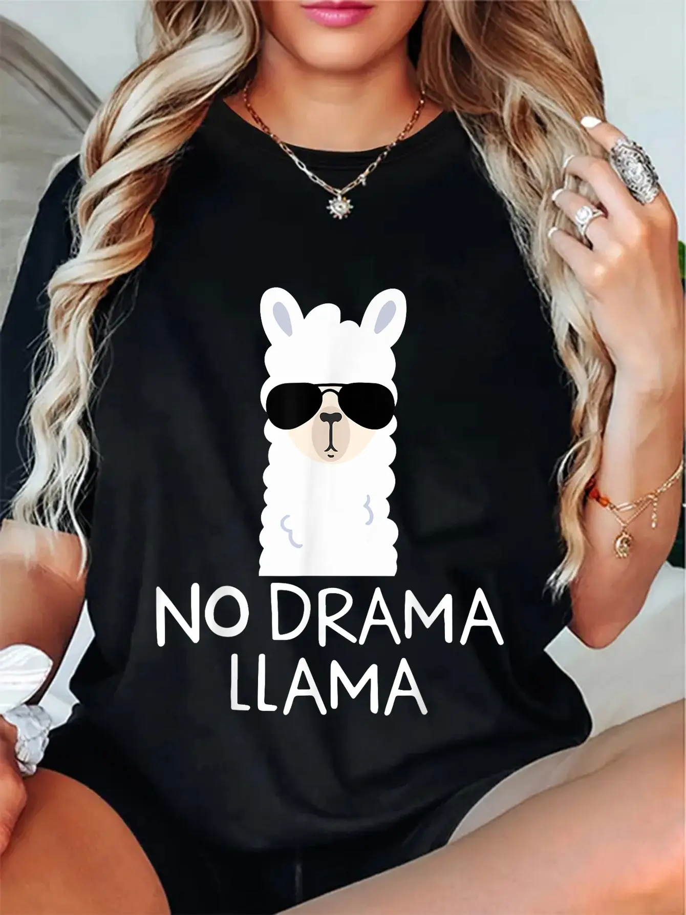 100% Cotton Unisex No Drama Llama Alpaca with Sunglasses Llama Lovers Gift T-Shirt
