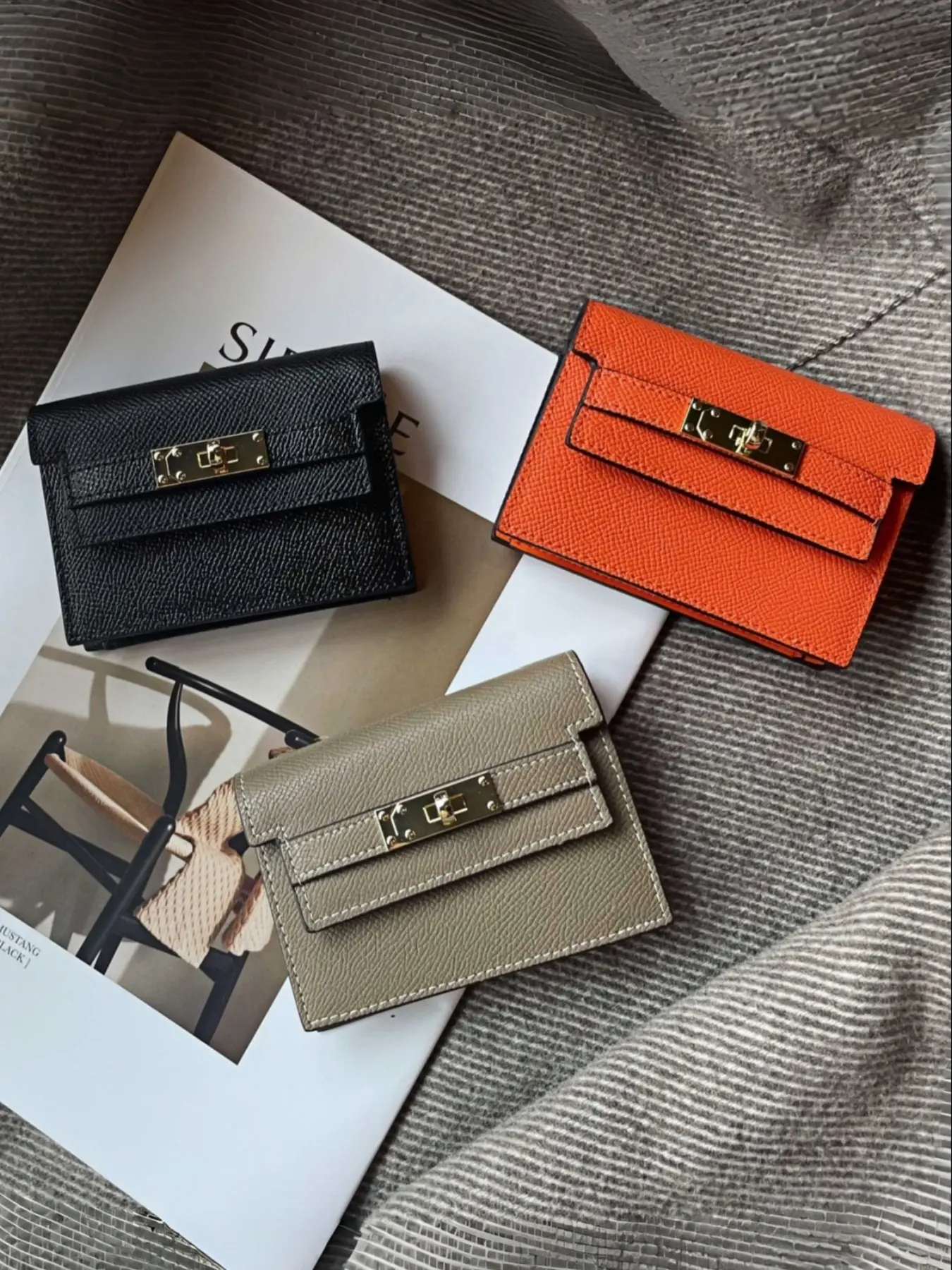 Fashion Design Genuine Leather Small Card Holder for Women, Leather Cowhide Wallet, New Driving License Storage Bag, Large Capacity High-End Compact Multi-Slot Wallet