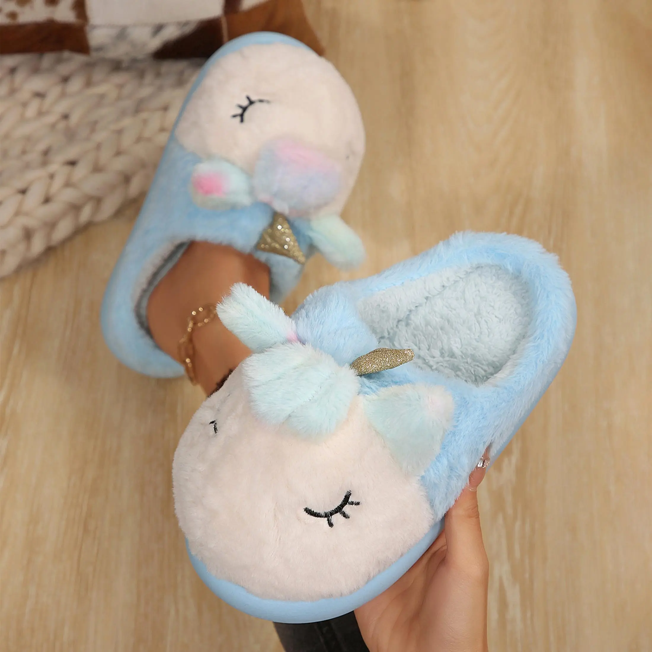 Women's Warm Plush Unicorn Slippers Slip-on House Shoes Soft Cotton Shoes Non-Slip Indoor Footwear for Cozy Home Use