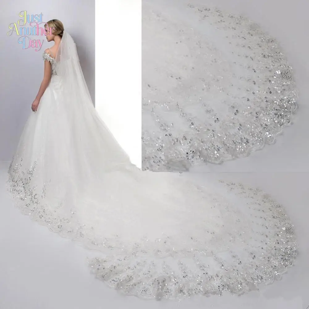 Luxury Sequin Lace Cathedral Wedding Veil Long Bridal Trailing Veil with Sparkling Gold-Trimmed Lace Perfect for Grand Church Ceremonies and Ball Gown Wedding Dresses