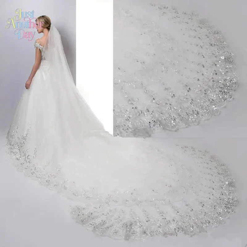 Luxury Sequin Lace Cathedral Wedding Veil Long Bridal Trailing Veil with Sparkling Gold-Trimmed Lace Perfect for Grand Church Ceremonies and Ball Gown Wedding Dresses