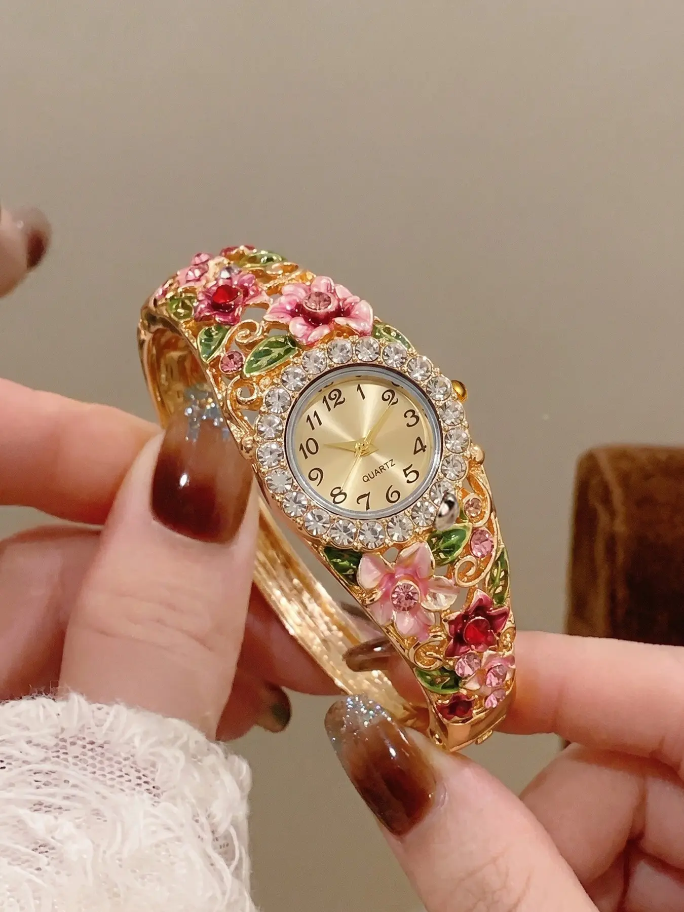 Elegant Vintage Enamel Floral Diamond Bracelet Analogue Fashion Quartz Watch, Multiple Colors Available, Luxury Unique Women's Wristwatch