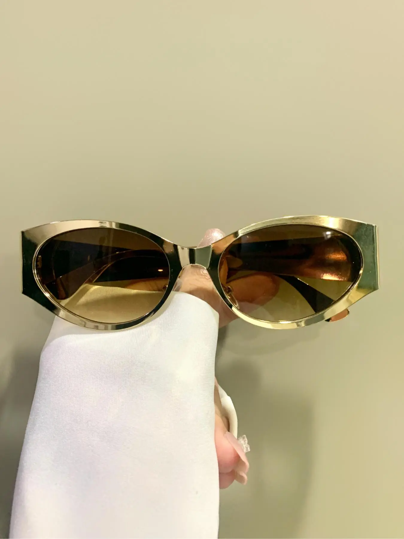 Vintage Cat Eye Frame Glasses, Trendy Casual Eyeglasses for Women and Men, Fashion Accessories for Everyday Use and Outdoor Activities, Trendy Beach Eyewear, Stylish Glasses