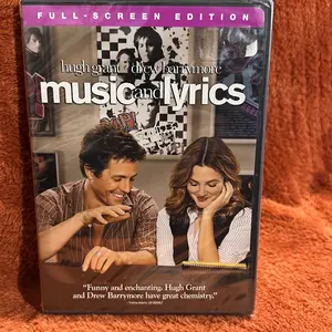 Music and Lyrics ( Full-Screen edition )