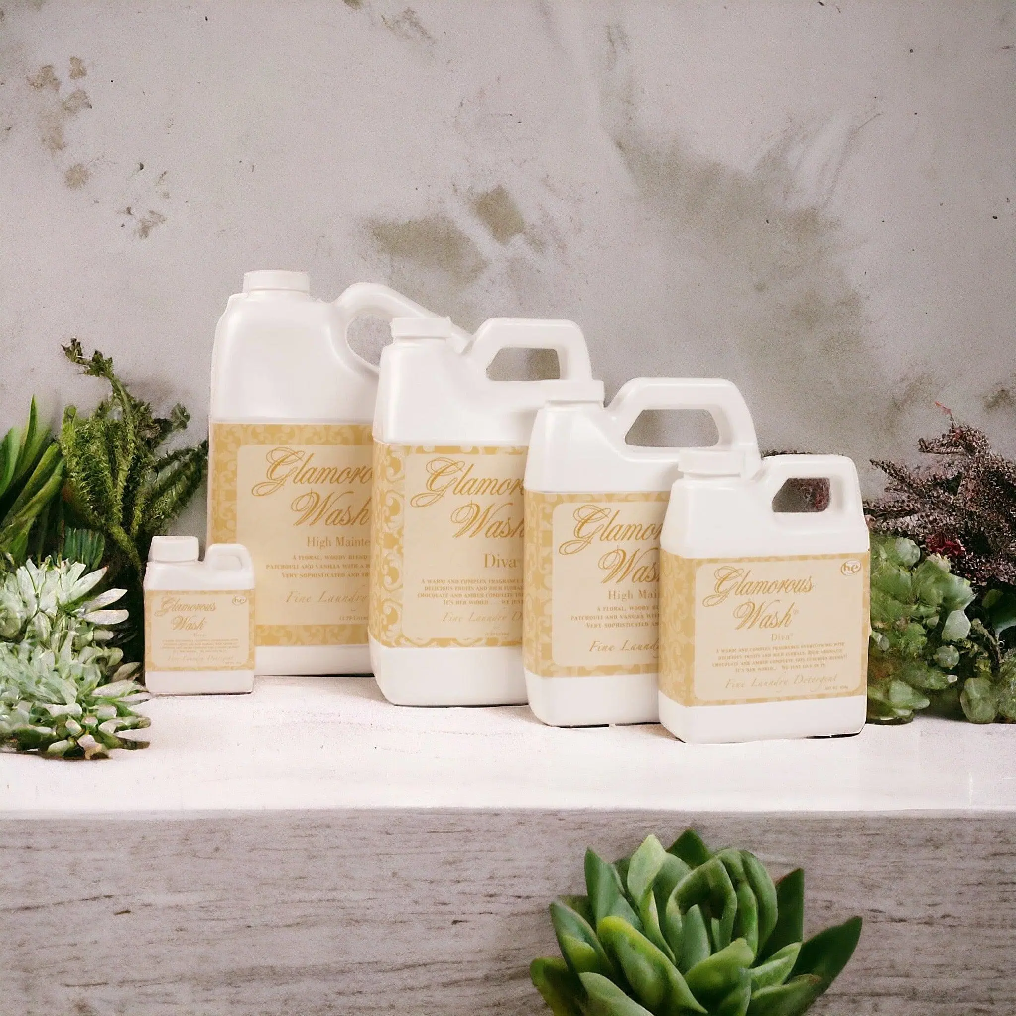 Tyler Candle-32 Oz Glamorous Wash