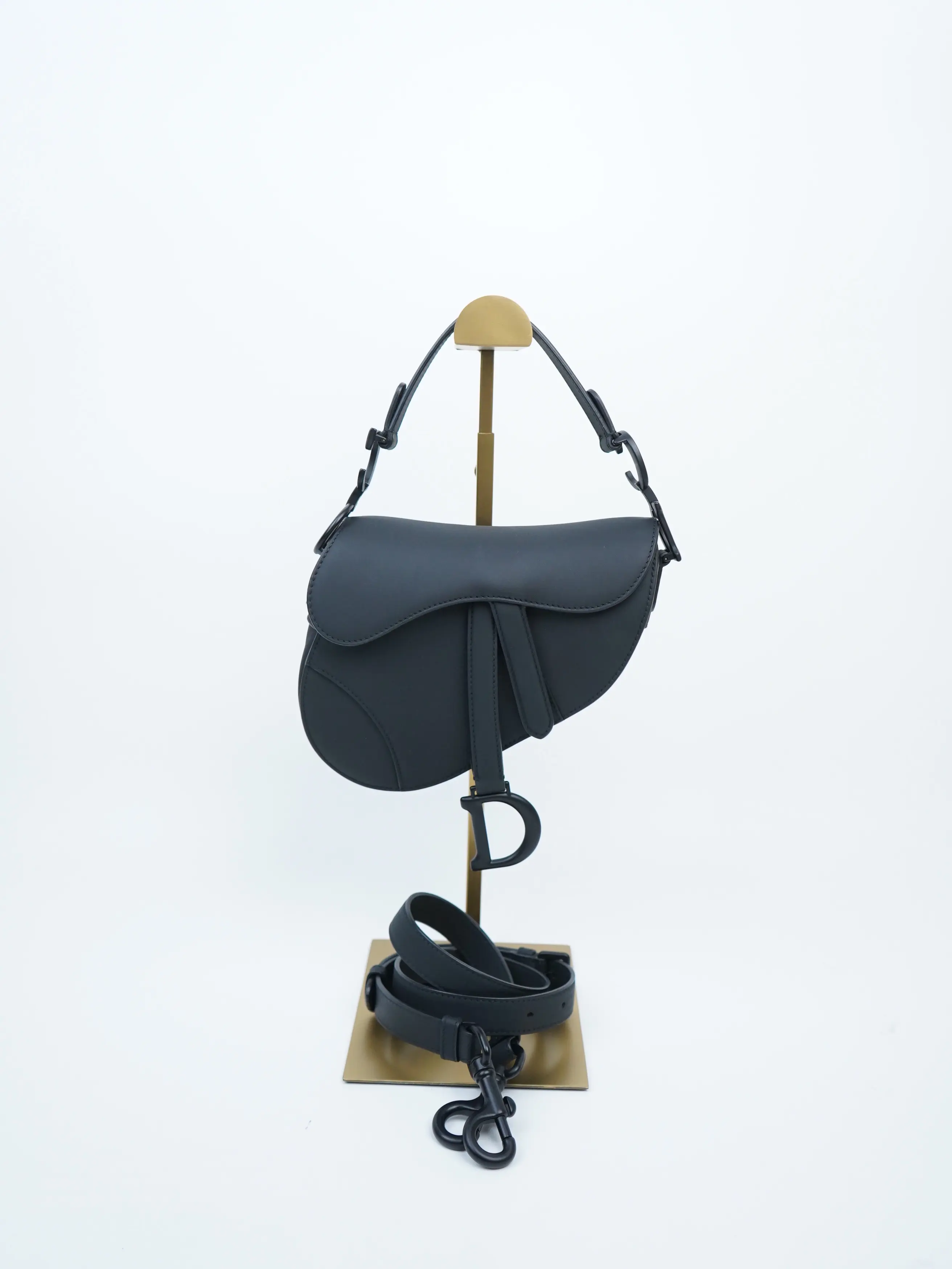 Pre-owned Dior calfskin Crossbody bags Mini Saddle Bag With Strap Ultra Matte Black